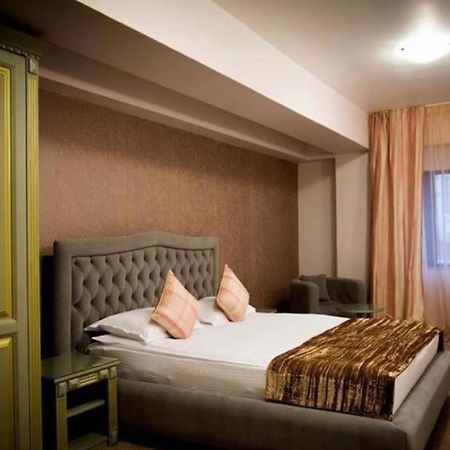 Hotel Goya Collection Târgu Jiu Eksteriør bilde