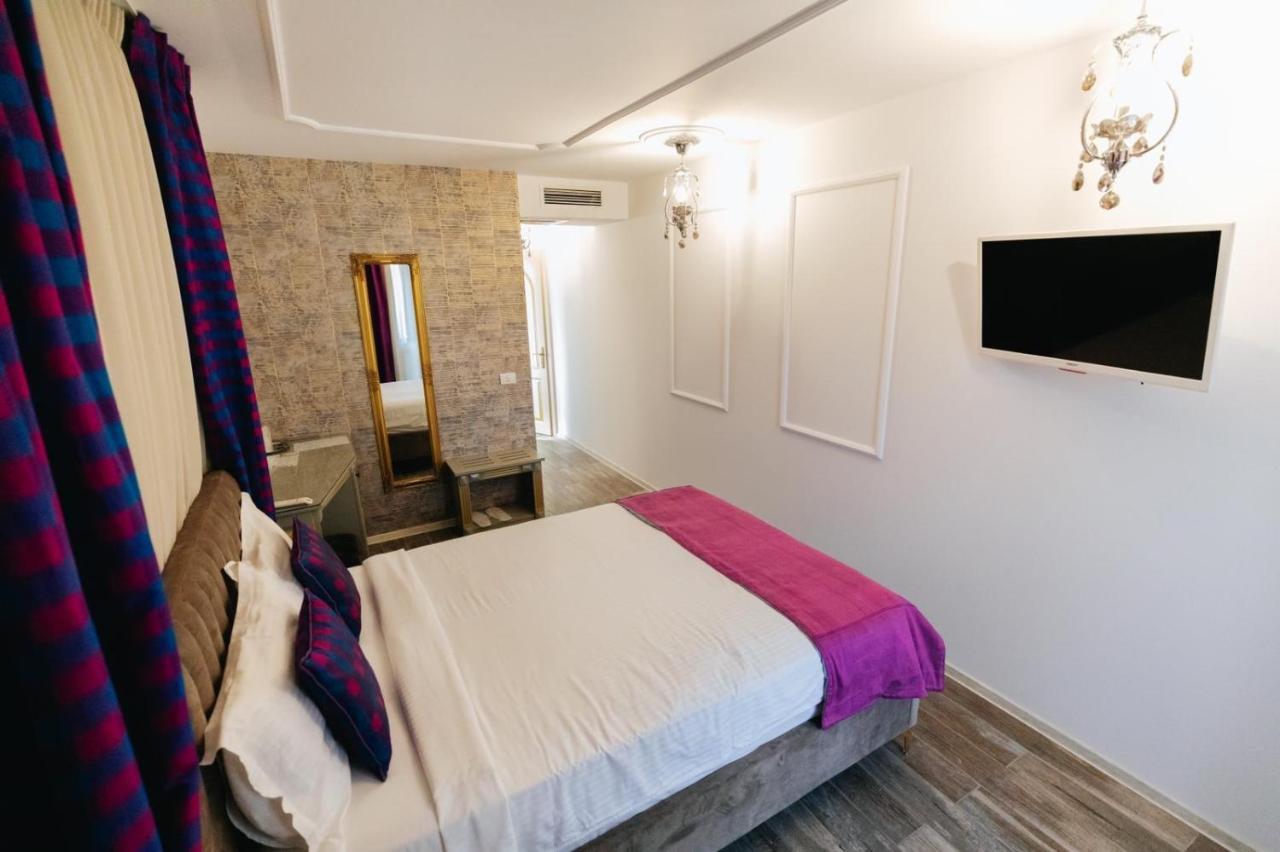 Hotel Goya Collection Târgu Jiu Eksteriør bilde