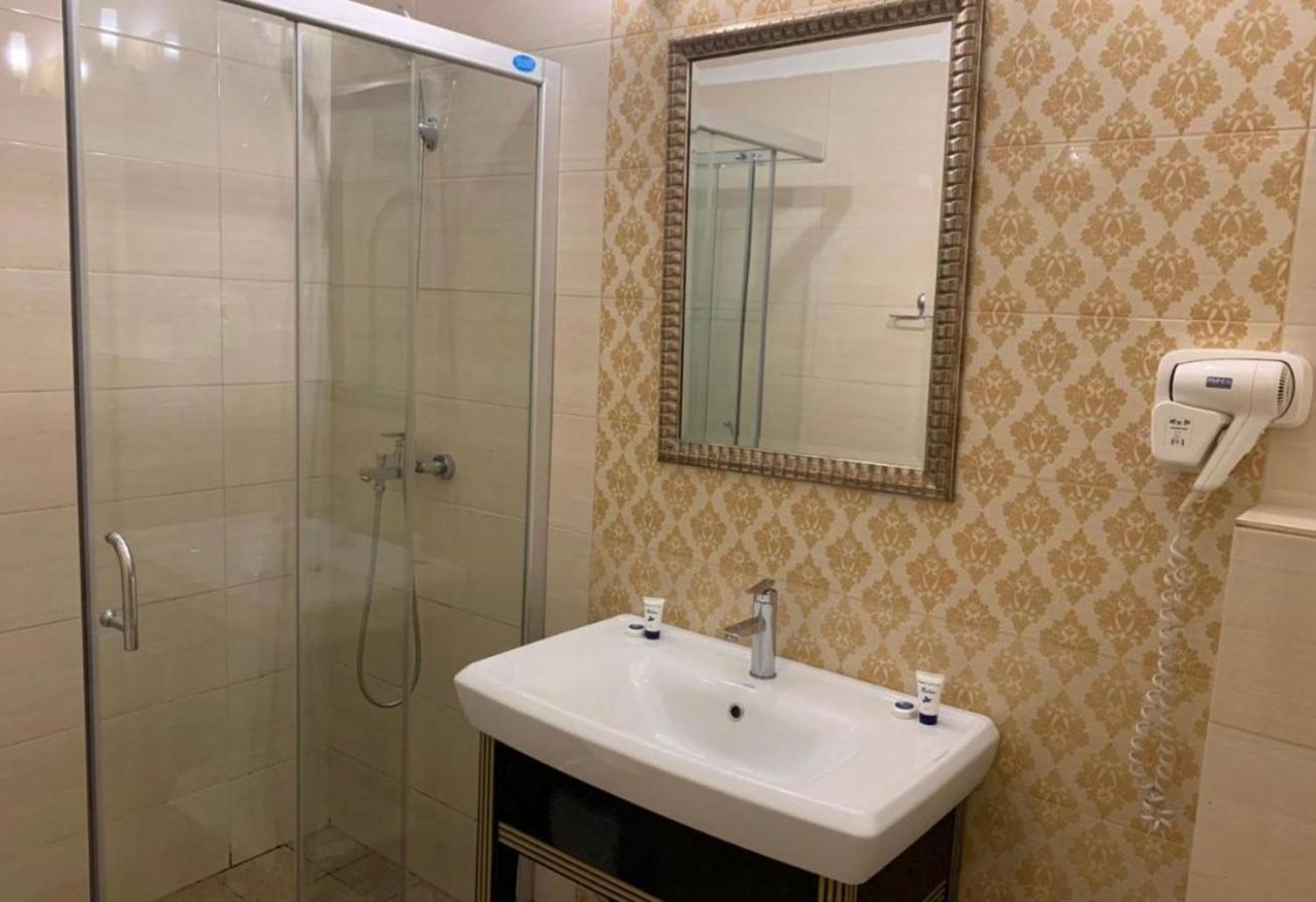 Hotel Goya Collection Târgu Jiu Eksteriør bilde