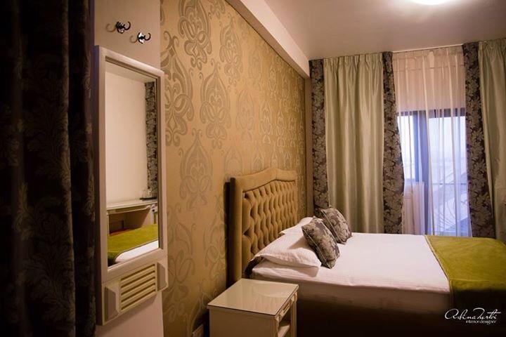 Hotel Goya Collection Târgu Jiu Eksteriør bilde