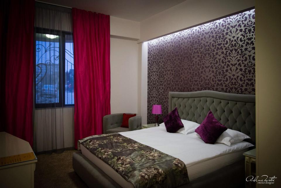 Hotel Goya Collection Târgu Jiu Eksteriør bilde