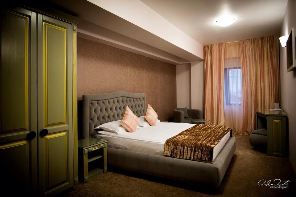 Hotel Goya Collection Târgu Jiu Eksteriør bilde